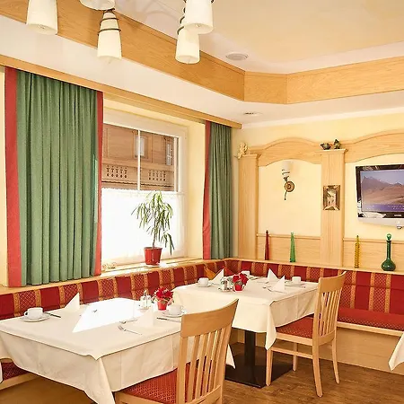 Haus Reichert Hotel 3*
